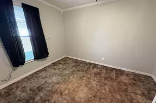 403 Wortby St, Odin, IL 62870 - Photo 11