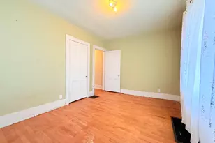 1708 N Yew St St, Harrisburg, IL 62946 - Photo 15