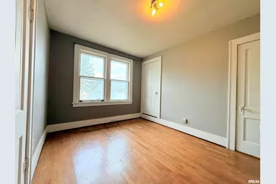 1708 N Yew St Street, Harrisburg, IL 62946 - Photo 11