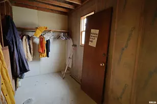 905 W Blair, Salem, IL 62881 - Photo 23