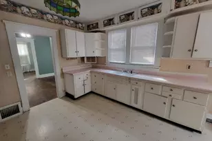 334 S Lincoln Blvd, Centralia, IL 62801 - Photo 11