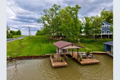 15981 Hillcrest Drive, Effingham, IL 62401 - Photo 1