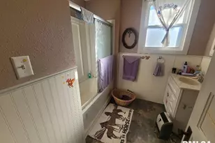 511 SE 4th St, Fairfield, IL 62837 - Photo 21