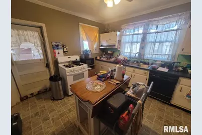 511 SE 4th Street, Fairfield, IL 62837 - Photo 13