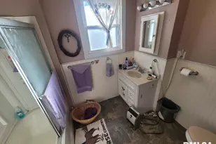 511 SE 4th St, Fairfield, IL 62837 - Photo 23