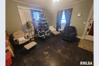 511 SE 4th Street, Fairfield, IL 62837 - Photo 9