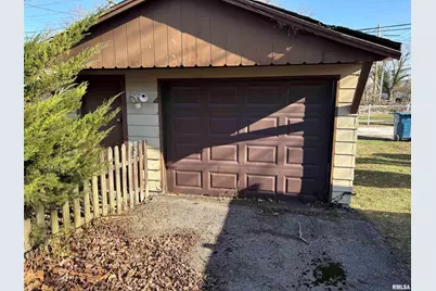 433 Linden, Centralia, IL 62801 - Photo 15