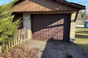 433 Linden, Centralia, IL 62801 - Photo 15