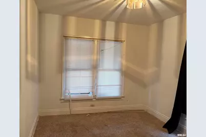 433 Linden, Centralia, IL 62801 - Photo 9