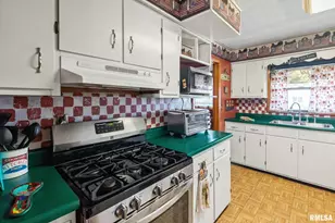 20 Bel-Air Dr, Centralia, IL 62801 - Photo 15