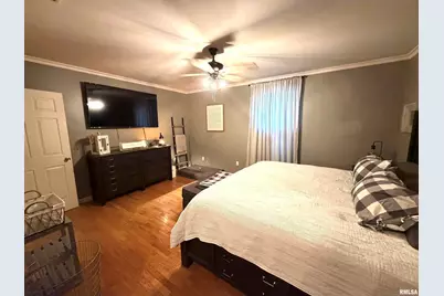 821 E 6th Street, Centralia, IL 62801 - Photo 9