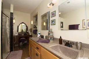 225 34th Ave, Rock Island, IL 61201 - Photo 29