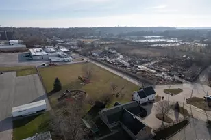 225 34th Ave, Rock Island, IL 61201 - Photo 7