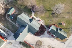 225 34th Ave, Rock Island, IL 61201 - Photo 5