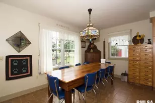 225 34th Ave, Rock Island, IL 61201 - Photo 23