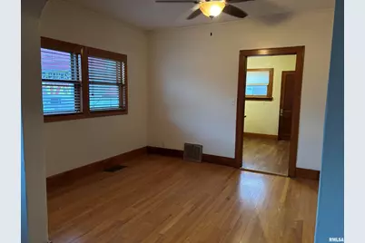 3316 Avenue Of The Cities Avenue, Moline, IL 61265 - Photo 7