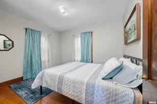 2149 32nd St, Rock Island, IL 61201 - Photo 9