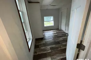 716 W 3rd St, Kewanee, IL 61443 - Photo 65