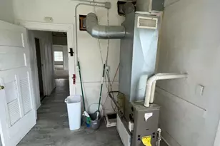 716 W 3rd St, Kewanee, IL 61443 - Photo 61