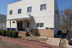 716 W 3rd St, Kewanee, IL 61443 - Photo 19