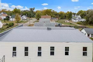 716 W 3rd St, Kewanee, IL 61443 - Photo 15