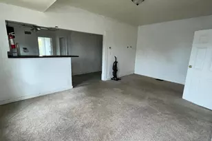 716 W 3rd St, Kewanee, IL 61443 - Photo 59