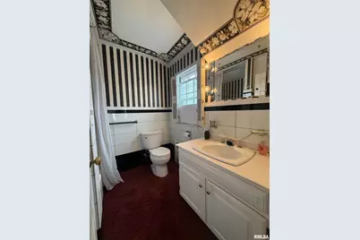 215 3rd Street, Carmi, IL 62821 - Photo 31