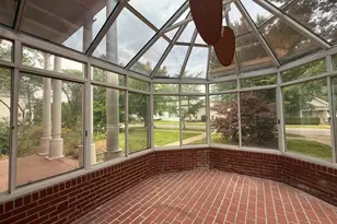 215 3rd St, Carmi, IL 62821 - Photo 15