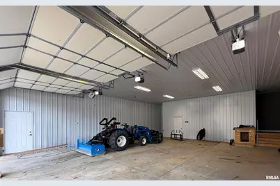 215 3rd Street, Carmi, IL 62821 - Photo 5