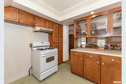 304 S 5th Avenue, NewWindsor, IL 61465 - Photo 5