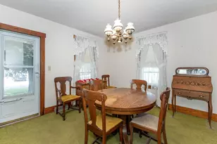 304 S 5th Ave, NewWindsor, IL 61465 - Photo 9