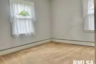 4532 23rd Ave, Rock Island, IL 61201 - Photo 7