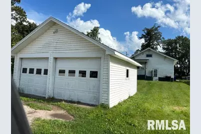 712 Roosevelt Avenue, Kewanee, IL 61443 - Photo 3