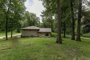 3309 Valley Dr, Geneseo, IL 61254 - Photo 5