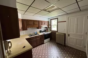 802 4th Street W, Sterling, IL 61081 - Photo 13