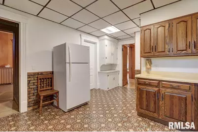 802 4th Street W, Sterling, IL 61081 - Photo 45