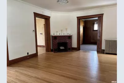 802 4th Street W, Sterling, IL 61081 - Photo 9