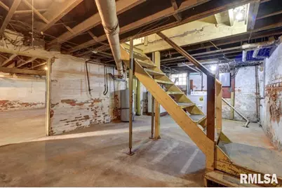 802 4th Street W, Sterling, IL 61081 - Photo 57