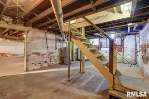 802 4th Street W, Sterling, IL 61081 - Photo 57