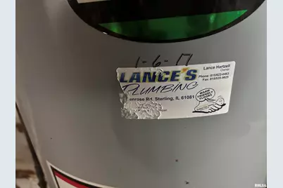 802 4th Street W, Sterling, IL 61081 - Photo 27