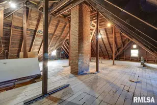 802 4th Street W, Sterling, IL 61081 - Photo 55