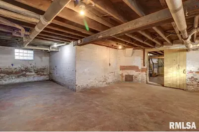 802 4th Street W, Sterling, IL 61081 - Photo 59