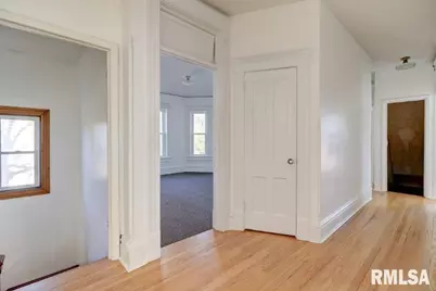 802 4th Street W, Sterling, IL 61081 - Photo 47