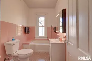 802 4th Street W, Sterling, IL 61081 - Photo 51