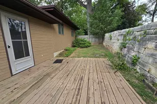 301 4th St, Fulton, IL 61252 - Photo 15