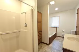 301 4th St, Fulton, IL 61252 - Photo 9