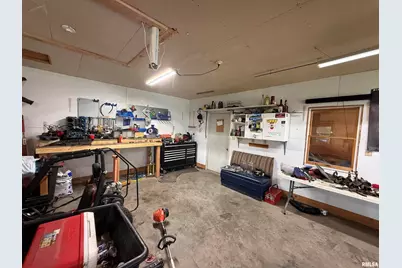 111 N West Street, Cambridge, IL 61238 - Photo 39