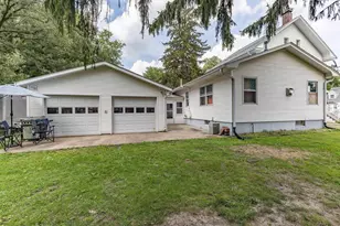 111 N West St, Cambridge, IL 61238 - Photo 5