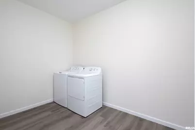 2592 202 Middle Road #202, Bettendorf, IA 52722 - Photo 27