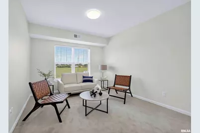 2592 202 Middle Road #202, Bettendorf, IA 52722 - Photo 21